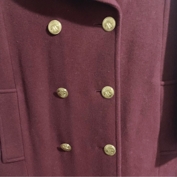 London Fog size 10 petite plum double-breasted peacoat - gorgeous gold buttons - Picture 7 of 10